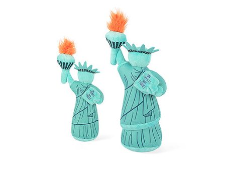 P.L.A.Y. Totally Touristy Squeaky Plush Dog toys, Statue of Liberty Sale